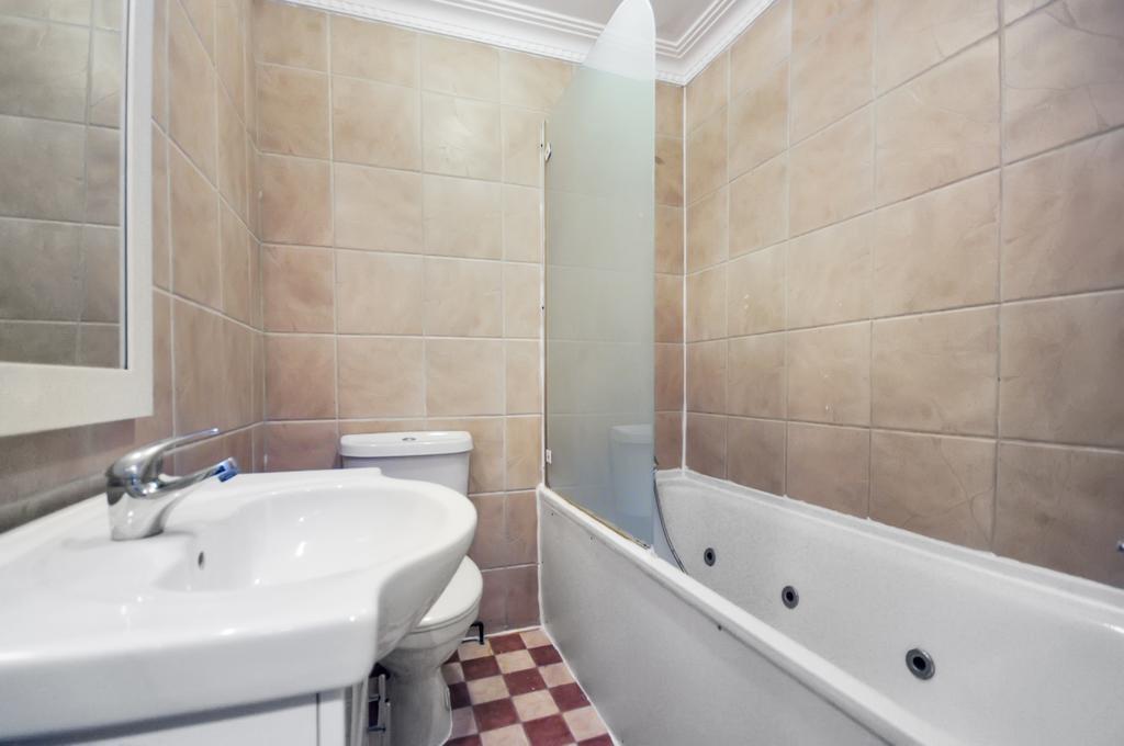 Access Earls Court Apartment London Exterior photo